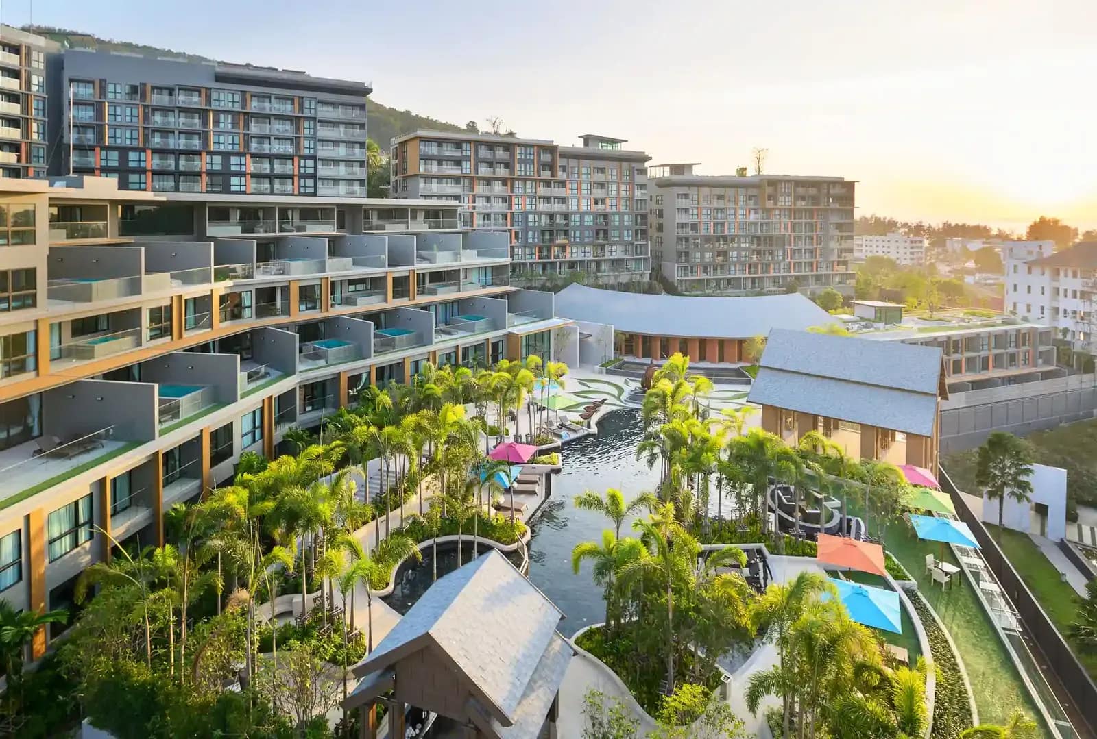 Mida Grande Resort Condominiums