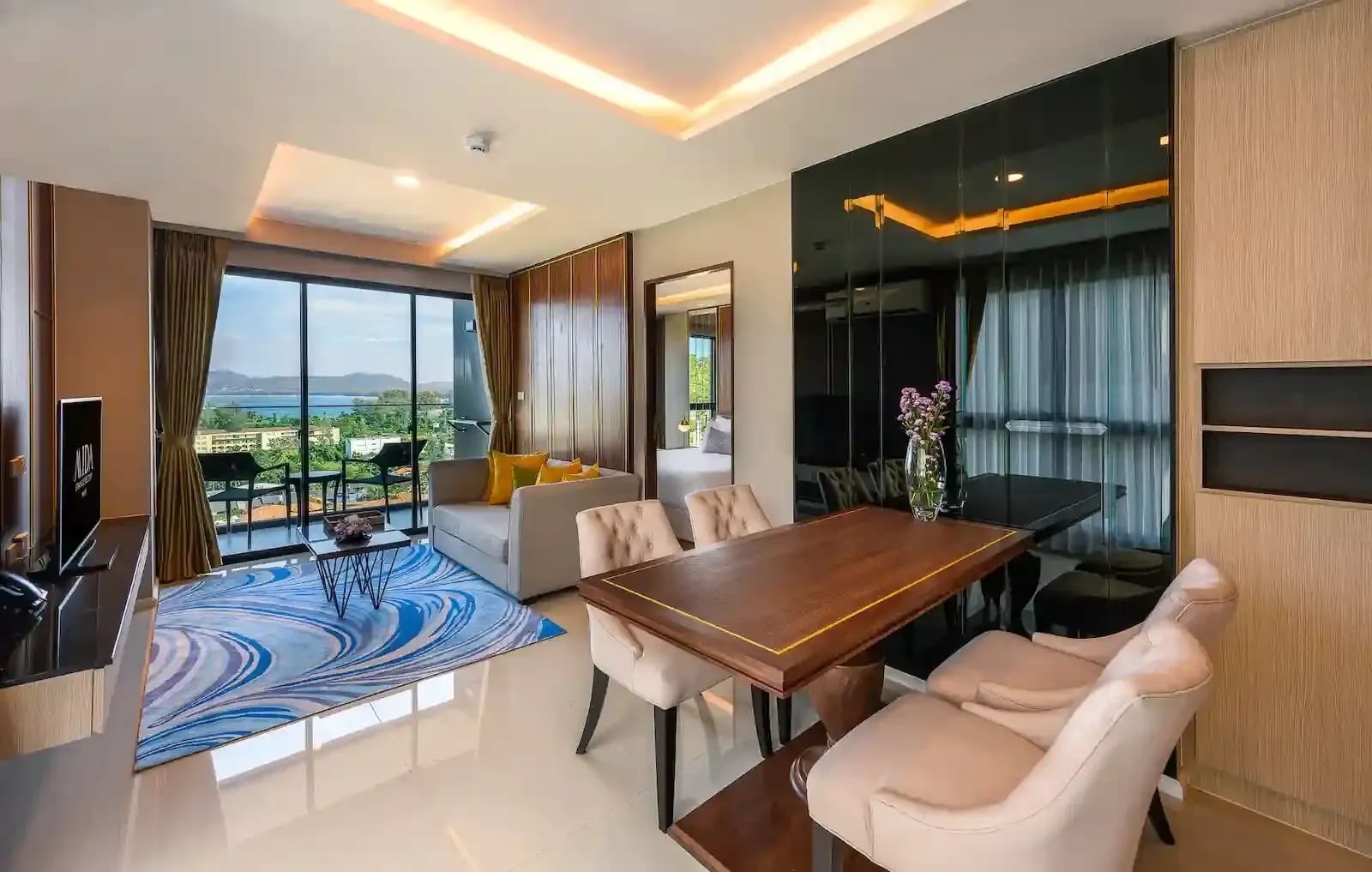 Mida Grande Resort Condominiums — photo 10