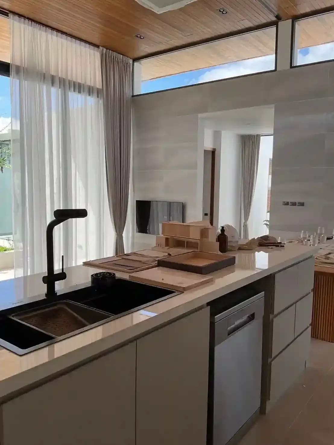 Wintery by Season Luxury Villas — photo 5
