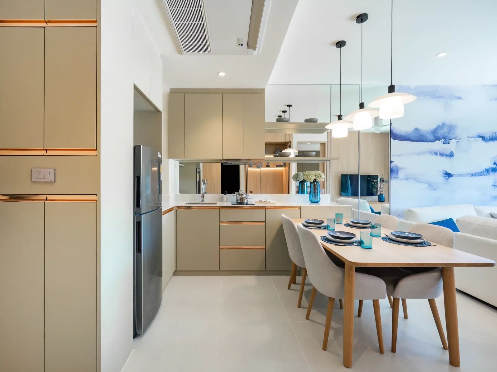 Laguna Lakelands Waterside Residences (Lakeview Residences) — photo 5
