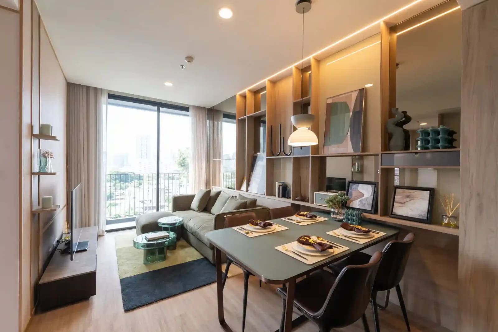 The Issara Sathorn — photo 5