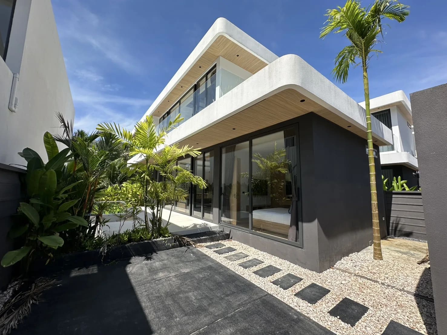 Aileen Villas Phase 2 The Tropico — photo 3